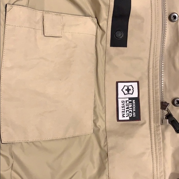 Victorinox men’s jacket NWT - Picture 14 of 16